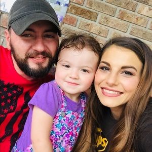 Meet your Posher, Whitney